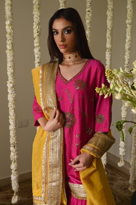 Shop Shorshe Clothing Yellow Handloom Cotton Lace Handwoven Tissue Amal Dupatta Online at Aza Fashions Shop_Shorshe Clothing_Yellow Handloom Cotton Lace Handwoven Tissue Amal Dupatta _Online_at_Aza_Fashions