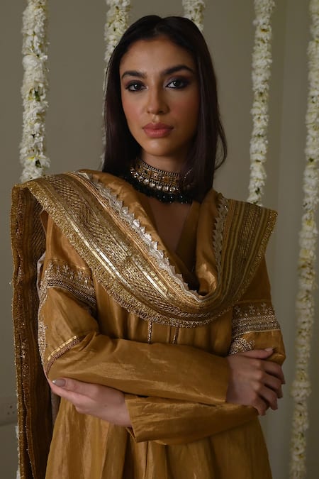 Shorshe Clothing Gold Handwoven Lace Trim Dupatta 