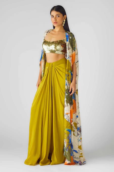 Basanti - Kapde Aur Koffee_Lavender Crepe Embroidery Scoop Neck Embellished Cape Set_Online_at_Aza_Fashions