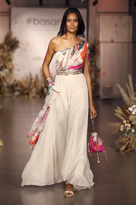 Basanti - Kapde Aur Koffee Embellished Ivory Crepe Jumpsuit 