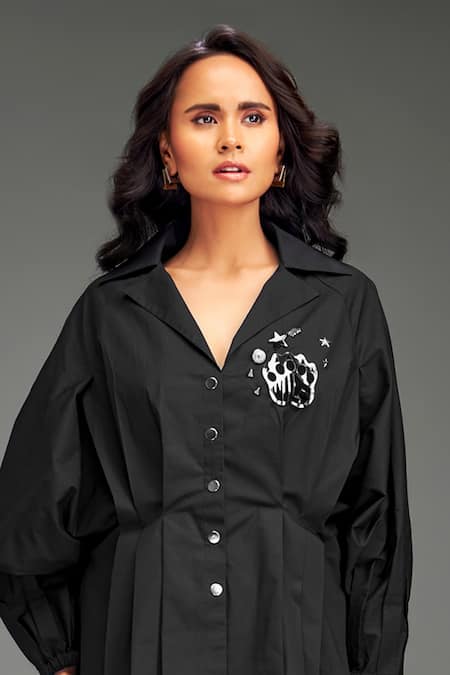 Buy_Deepika Arora_Black Cotton Metallic Thread Collared Structured Co-ord Set _Online_at_Aza_Fashions
