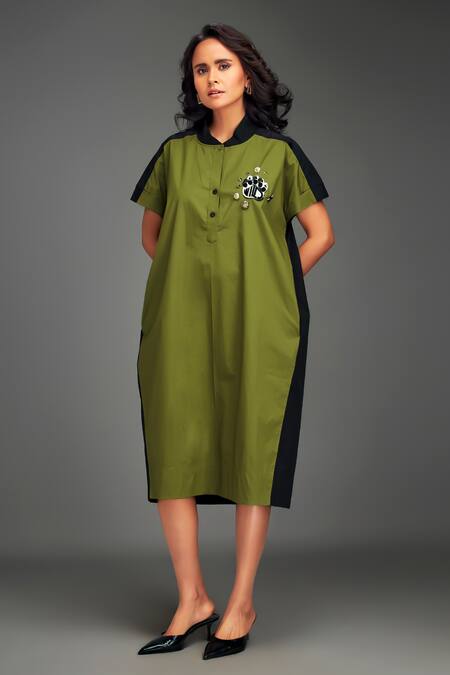 Shop_Deepika Arora_Green Cotton Collared Color-blocked Midi Dress _Online_at_Aza_Fashions