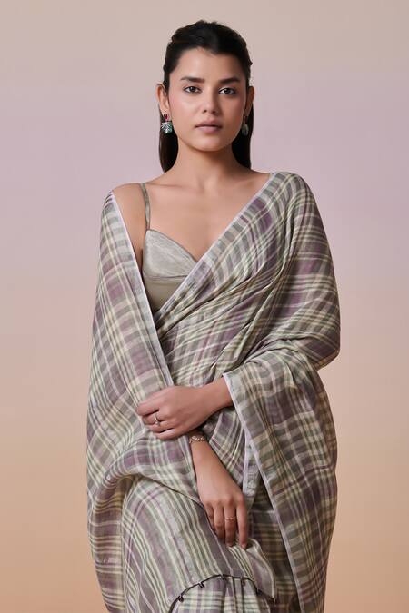 Buy_Dressfolk_Green Handloom Cotton, Linen Sage Checks Saree With Running Blouse_Online_at_Aza_Fashions