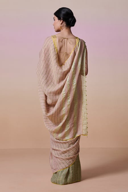 Shop Dressfolk Beige Linen Half And Green Handloom Saree With Running Blouse at Aza Fashions Shop_Dressfolk_Beige Linen Half And Green Handloom Saree With Running Blouse_at_Aza_Fashions