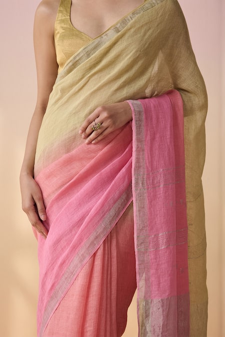 Dressfolk Peach Handloom Cotton Ombre Linen Saree With Running Blouse at Aza Fashions Dressfolk_Peach Handloom Cotton Ombre Linen Saree With Running Blouse_at_Aza_Fashions