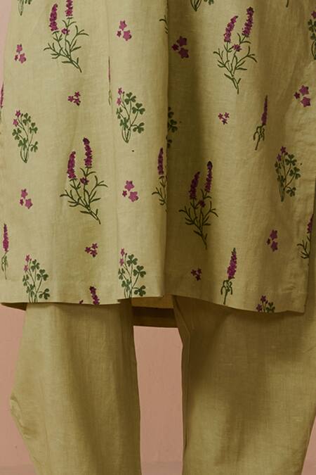 Shop Dressfolk Green Linen, Cotton Collared Sage Floral Print Kurta Set Online at Aza Fashions Shop_Dressfolk_Green Linen, Cotton Collared Sage Floral Print Kurta Set_Online_at_Aza_Fashions