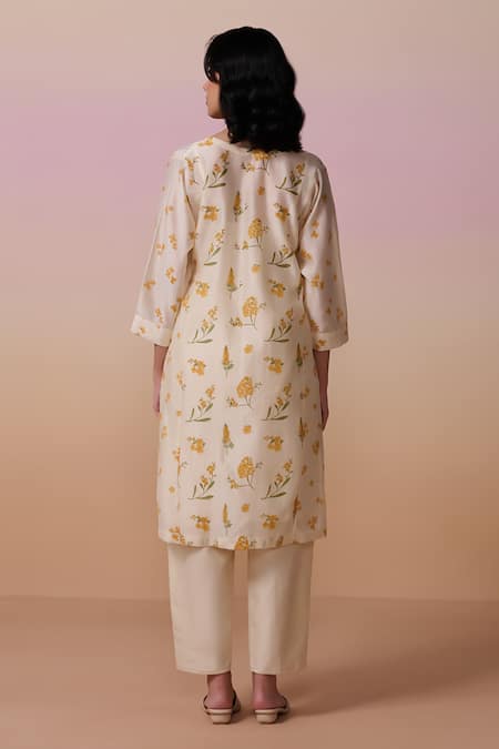 Shop Dressfolk Ivory Chanderi V-neck Floral Hand Block Printed Kurta Set at Aza Fashions Shop_Dressfolk_Ivory Chanderi V-neck Floral Hand Block Printed Kurta Set_at_Aza_Fashions