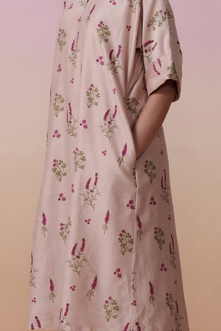 Dressfolk_Pink Chanderi Embroidery Round Neck Floral Print Onion Kurta Set_Online_at_Aza_Fashions