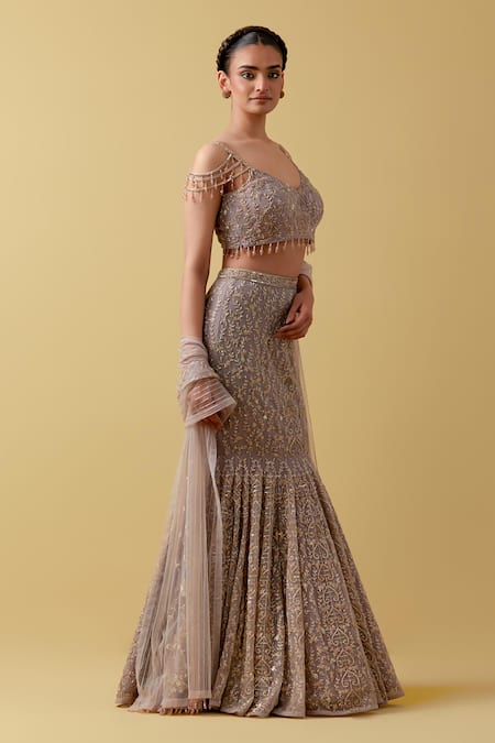 Ikshita Choudhary Lavender Net, Lycra Beads, Embroidery V-neck Lehenga Set Online at Aza Fashions Ikshita Choudhary_Lavender Net, Lycra Beads, Embroidery V-neck Lehenga Set _Online_at_Aza_Fashions