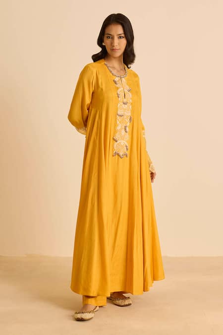 Inej_Orange Satin, Pearls Round Neck Embroidered Side Kali Kurta Set _Online_at_Aza_Fashions