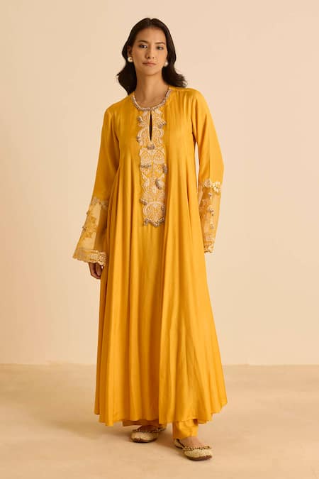 Shop_Inej_Orange Satin, Pearls Round Neck Embroidered Side Kali Kurta Set _Online_at_Aza_Fashions