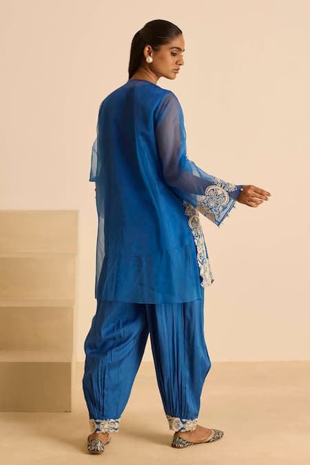 Inej Blue Organza Embroidered Kurta Set 