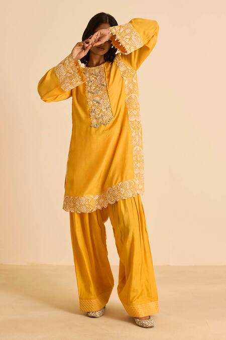 Buy_Inej_Yellow Cotton, Silk Embroidery, Tassels Round Neck Kashmiri Kurta Set _Online_at_Aza_Fashions