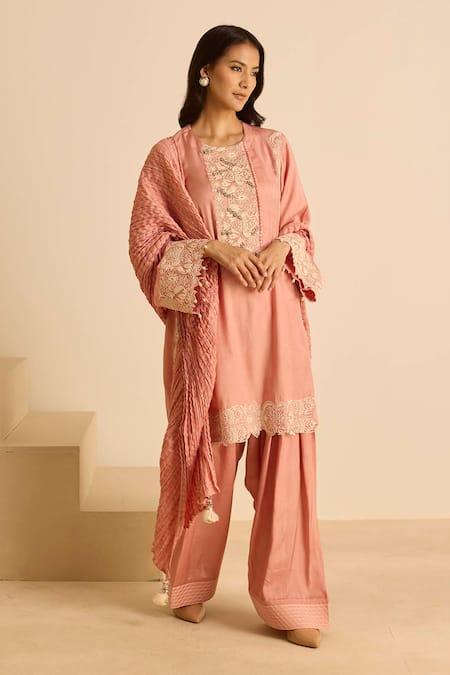 Shop_Inej_Pink Cotton Pearls, Embroidery Round Neck Kashmiri Kurta And Salwar Set _Online_at_Aza_Fashions