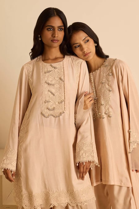 Buy_Inej_Peach Cotton, Silk Pearls Kashmiri Kurta Set 