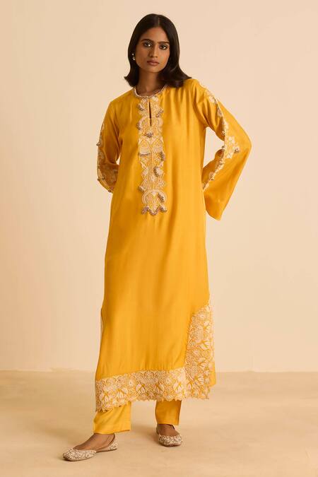 Buy_Inej_Orange Cotton Pearls, Tassels Round Straight Cut Kurta Set With Dori Embroidery _Online_at_Aza_Fashions