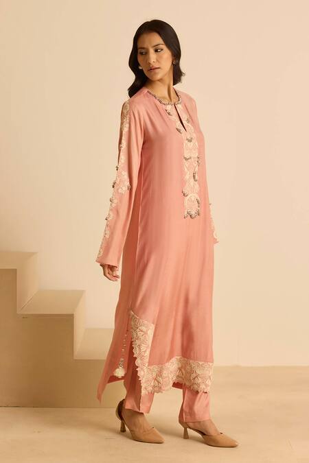 Shop_Inej_Pink Cotton, Silk Pearls, Tassels Round Neck Embroidered Straight Kurta Set _Online_at_Aza_Fashions