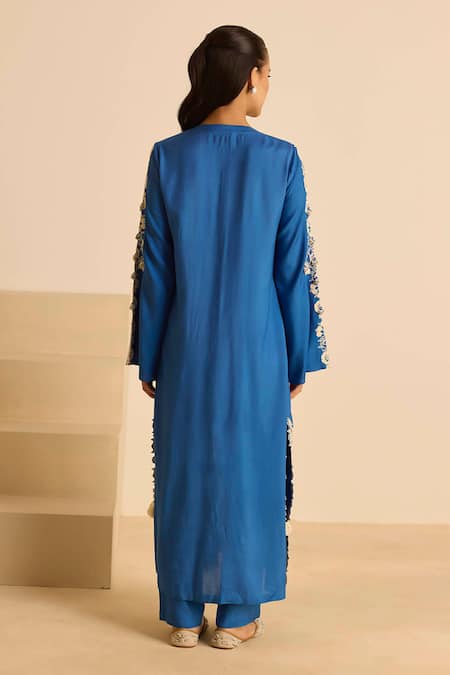Inej Blue Dori Embroidered Kurta Set 