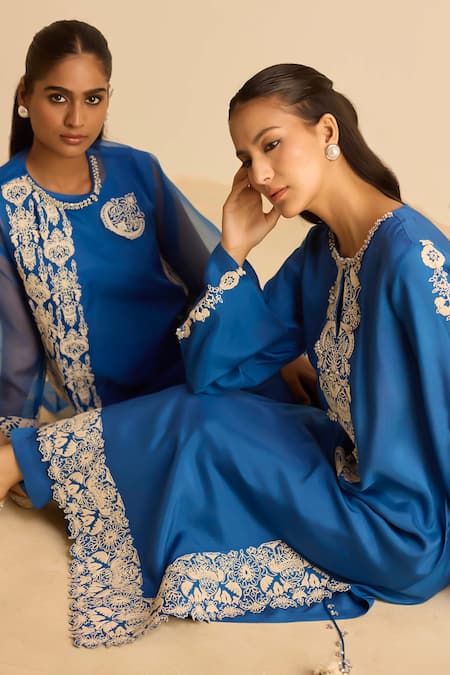 Inej_Blue Cotton Pearls, Tassels Round Neck Dori Embroidered Kurta Set _at_Aza_Fashions