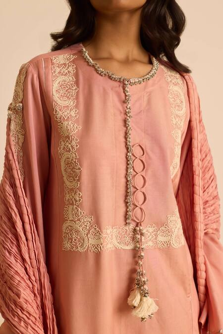 Buy_Inej_Pink Cotton, Silk Tassels, Pearls, Embroidery Round Neck Dori Kurta Set 