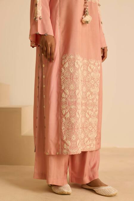 Shop_Inej_Pink Cotton, Silk Tassels, Pearls, Embroidery Round Neck Dori Kurta Set 