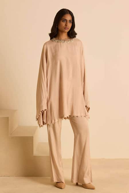 Buy_Inej_Beige Cotton Pearls Round Neck Peach Square Sleeve Kaftan Set _Online_at_Aza_Fashions