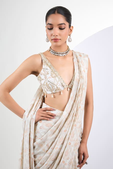 Neha Khullar_Ivory Chiffon Pearls, Embroidery V-neck Floral Pre-draped Saree Set _Online_at_Aza_Fashions