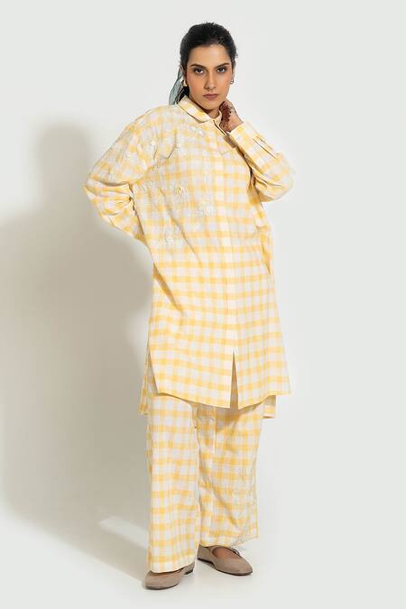 Pants And Pajamas_Yellow Handloom , Embroidery Collared Check Hand Woven Kurta Set _Online_at_Aza_Fashions
