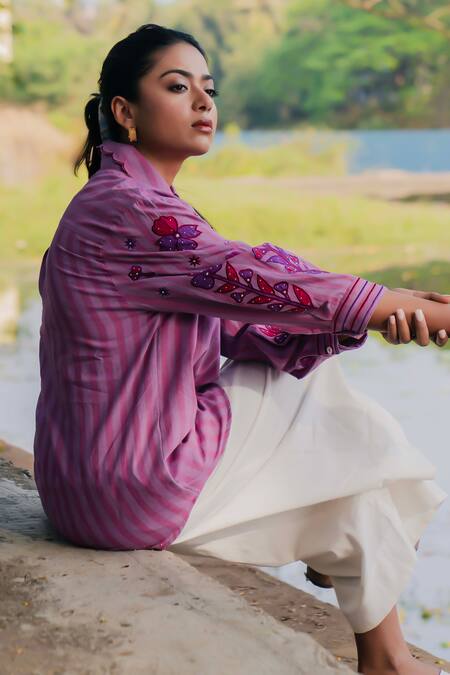 Buy_Pants And Pajamas_Lilac Handloom Cotton Embroidery Scoop Neck Hand Woven Stripe Shirt 