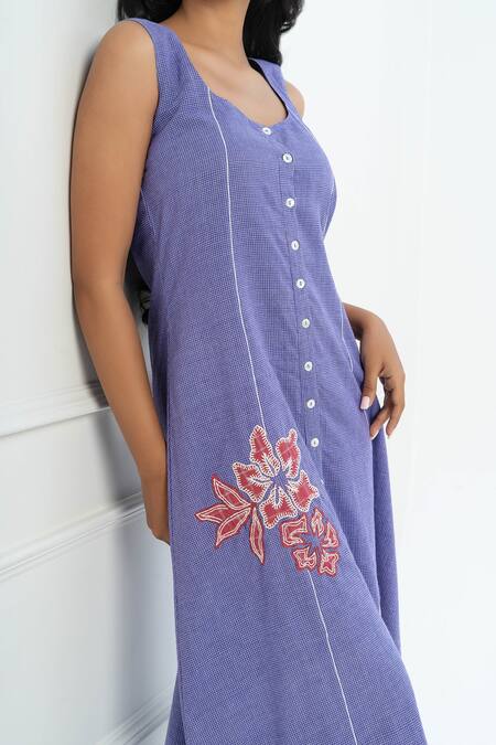 Buy Pants And Pajamas Purple Cotton Embroidery Round Neck Hand Woven Midi Dress Buy_Pants And Pajamas_Purple Cotton Embroidery Round Neck Hand Woven Midi Dress