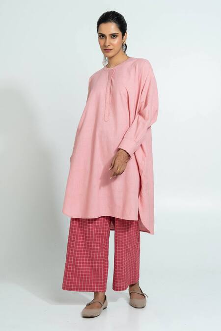 Buy_Pants And Pajamas_Pink Cotton Embroidery Round Neck Light Hand Woven Tunic _Online_at_Aza_Fashions