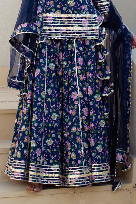 Shop Pomcha Jaipur Blue Cotton, Net Tassels Round Neck Floral Print Kurta Set With Dupatta Online at Aza Fashions Shop_Pomcha Jaipur_Blue Cotton, Net Tassels Round Neck Floral Print Kurta Set With Dupatta _Online_at_Aza_Fashions