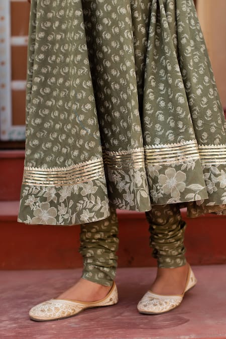 Shop_Pomcha Jaipur_Green Cotton, Net Embroidery Round Neck Printed Anarkali Kurta Set With Dupatta _Online_at_Aza_Fashions