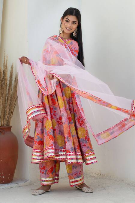 Buy Pomcha Jaipur Pink Cotton, Net V-neck Floral Printed Anarkali Kurta Set Online at Aza Fashions Buy_Pomcha Jaipur_Pink Cotton, Net V-neck Floral Printed Anarkali Kurta Set _Online_at_Aza_Fashions