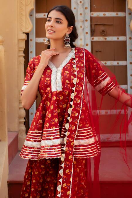 Buy Pomcha Jaipur Red Cotton, Net Embroidery, Pom-poms V-neck Printed Kurta Set With Sharara Online at Aza Fashions Buy_Pomcha Jaipur_Red Cotton, Net Embroidery, Pom-poms V-neck Printed Kurta Set With Sharara _Online_at_Aza_Fashions
