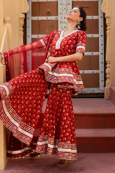 Buy Pomcha Jaipur Red Cotton, Net Embroidery, Pom-poms V-neck Printed Kurta Set With Sharara Buy_Pomcha Jaipur_Red Cotton, Net Embroidery, Pom-poms V-neck Printed Kurta Set With Sharara