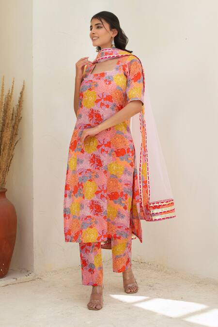 Buy Pomcha Jaipur Pink Cotton, Net Square Neck Printed Straight Kurta Set Online at Aza Fashions Buy_Pomcha Jaipur_Pink Cotton, Net Square Neck Printed Straight Kurta Set _Online_at_Aza_Fashions