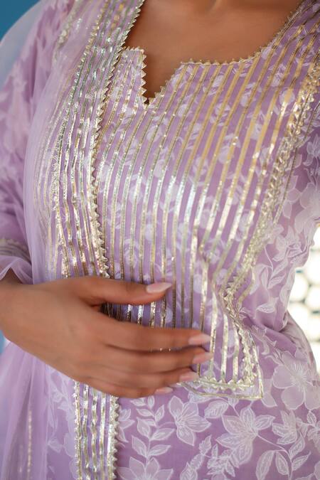 Buy Pomcha Jaipur Lilac Cotton, Net Embroidery, Sequins Round Neck Printed Kurta Set With Dupatta Buy_Pomcha Jaipur_Lilac Cotton, Net Embroidery, Sequins Round Neck Printed Kurta Set With Dupatta