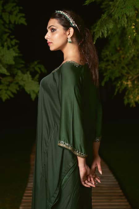 Shop Sheeshakari Green Silk Embroidery Round Neck Moss Hand Kaftan at Aza Fashions Shop_Sheeshakari_Green Silk Embroidery Round Neck Moss Hand Kaftan _at_Aza_Fashions