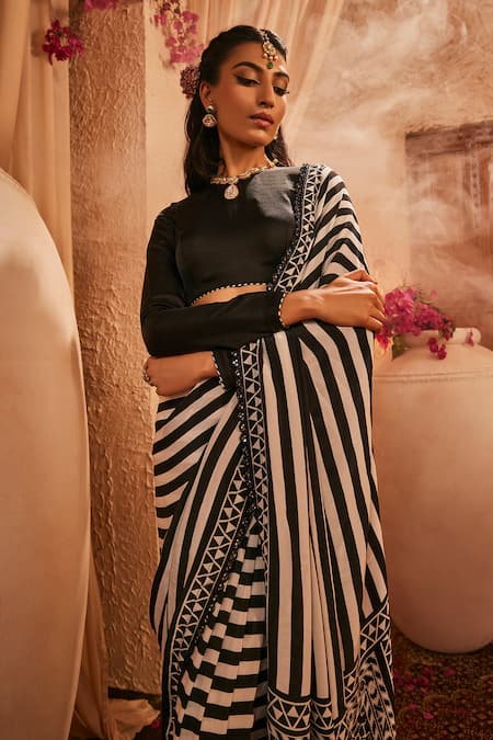 Buy The Royaleum Black Silk Embroidery Striped And White Saree Set Online at Aza Fashions Buy_The Royaleum_Black Silk Embroidery Striped And White Saree Set _Online_at_Aza_Fashions