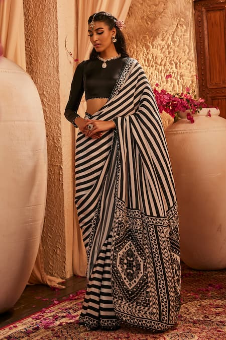 The Royaleum Black Silk Embroidery Striped And White Saree Set at Aza Fashions The Royaleum_Black Silk Embroidery Striped And White Saree Set _at_Aza_Fashions