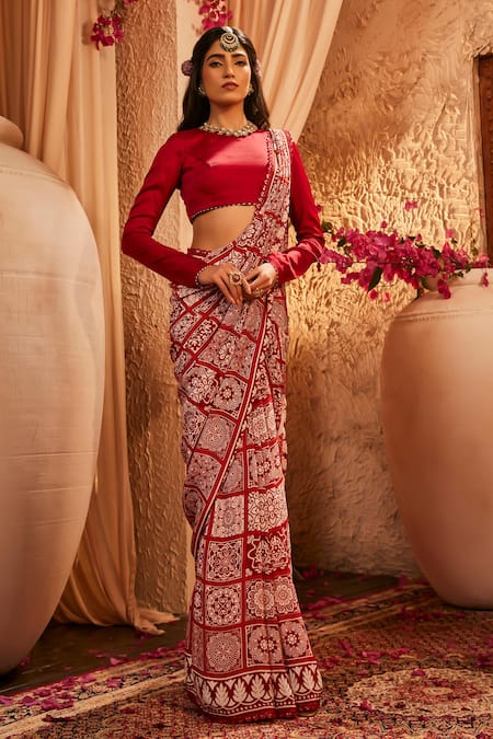 Buy_The Royaleum_Multi Color Silk Embroidery Round Neck Red Bandhani Print Saree Set _Online_at_Aza_Fashions