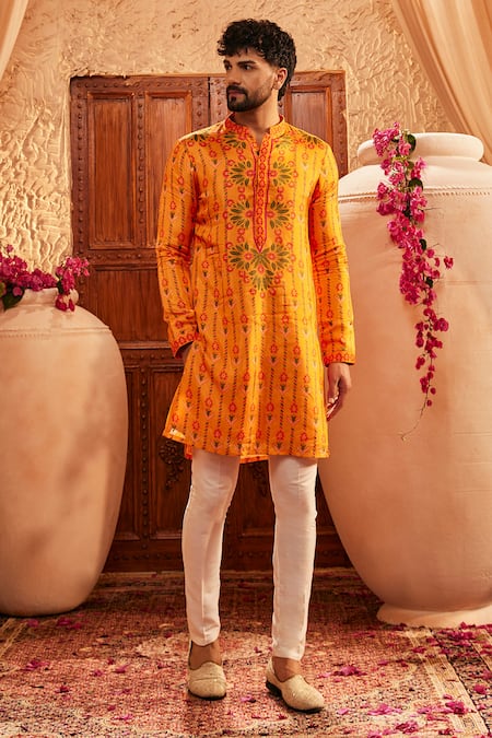 Buy_The Royaleum_Multi Color Silk Embroidery Vibrant Yellow Traditional Print Kurta _Online_at_Aza_Fashions