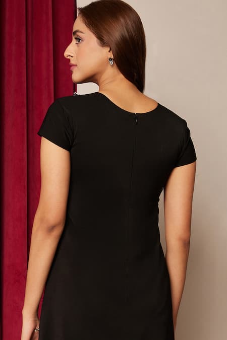 Shop Maenaam Black Polyester Beads V-neck Short Sleeve Midi Dress at Aza Fashions Shop_Maenaam_Black Polyester Beads V-neck Short Sleeve Midi Dress_at_Aza_Fashions