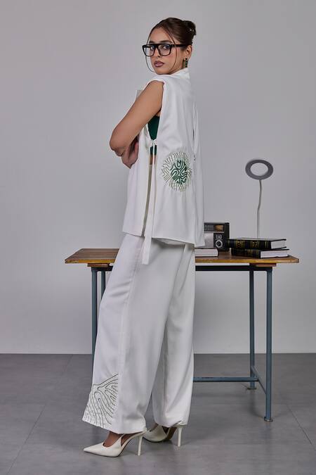 Buy_Maenaam_White Polyester Beads, Embroidery Round Neck Iris Blazer Set_Online_at_Aza_Fashions