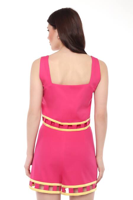 Shop Maenaam Pink Cotton Square Neck Aspen Set With Lace Hem at Aza Fashions Shop_Maenaam_Pink Cotton Square Neck Aspen Set With Lace Hem_at_Aza_Fashions