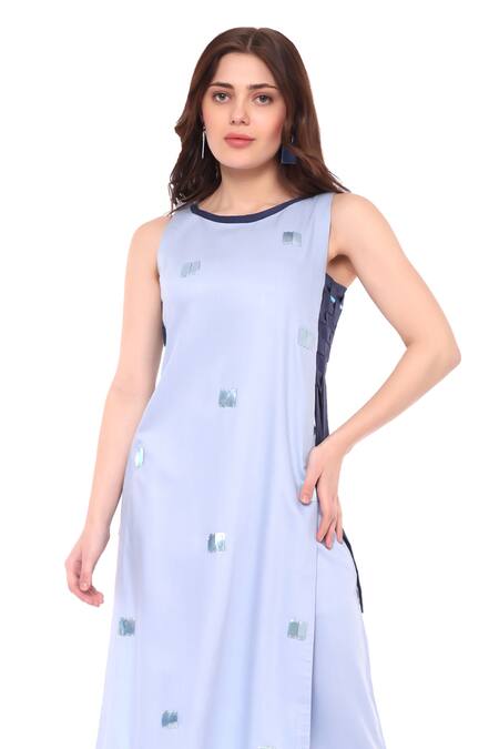 Shop Maenaam Blue Viscose Round Neck Color Block Tunic And Pants Set Online at Aza Fashions Shop_Maenaam_Blue Viscose Round Neck Color Block Tunic And Pants Set_Online_at_Aza_Fashions