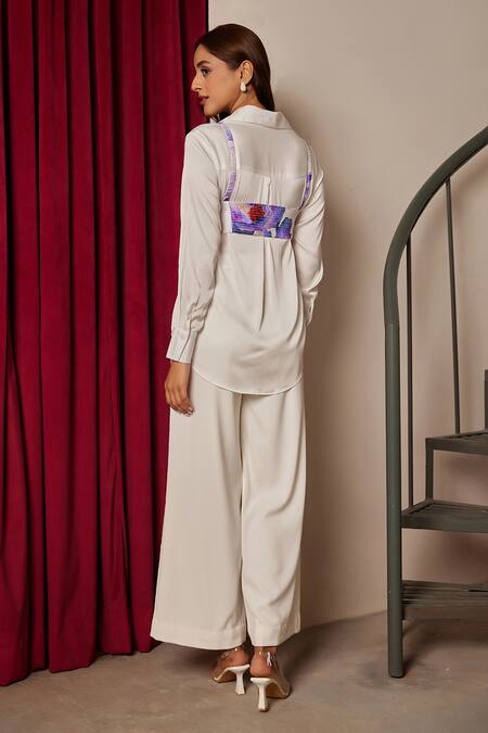 Shop Maenaam Lavender Satin, Polyester Beads Scoop Neck, Collared Printed Saeng Bodice Set at Aza Fashions Shop_Maenaam_Lavender Satin, Polyester Beads Scoop Neck, Collared Printed Saeng Bodice Set_at_Aza_Fashions