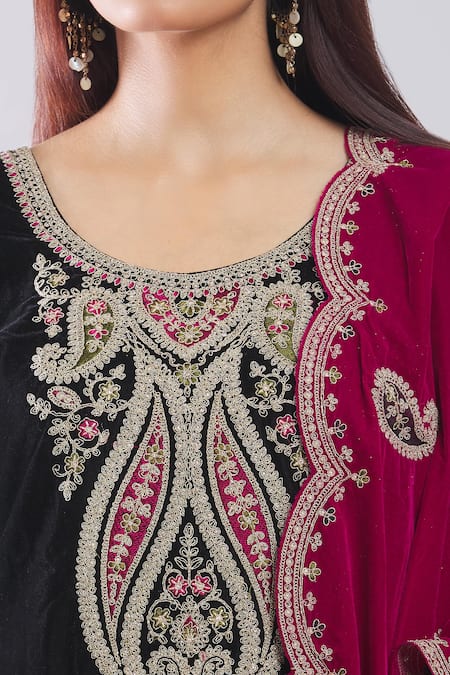 Buy Samyukta Singhania Black Velvet Embroidery Round Neck Kurta Set With Dupatta Buy_Samyukta Singhania_Black Velvet Embroidery Round Neck Kurta Set With Dupatta