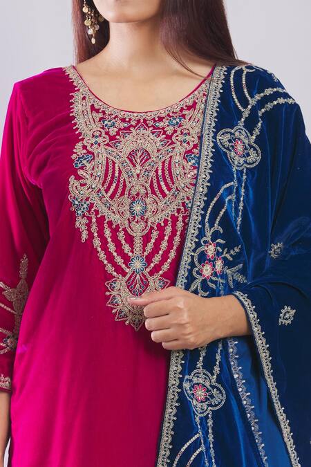 Shop_Samyukta Singhania_Magenta Velvet Embroidery Round Neck Kurta Set With Dupatta _Online_at_Aza_Fashions